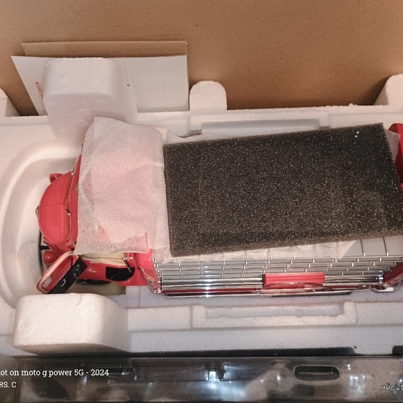 Rare collector's item Coca-Cola diecast metal vehicle replica of a 1938 Coke - Picture 7 of 13